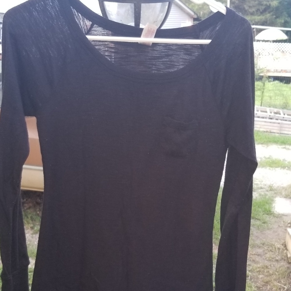 Women's medium No Boundaries thermal